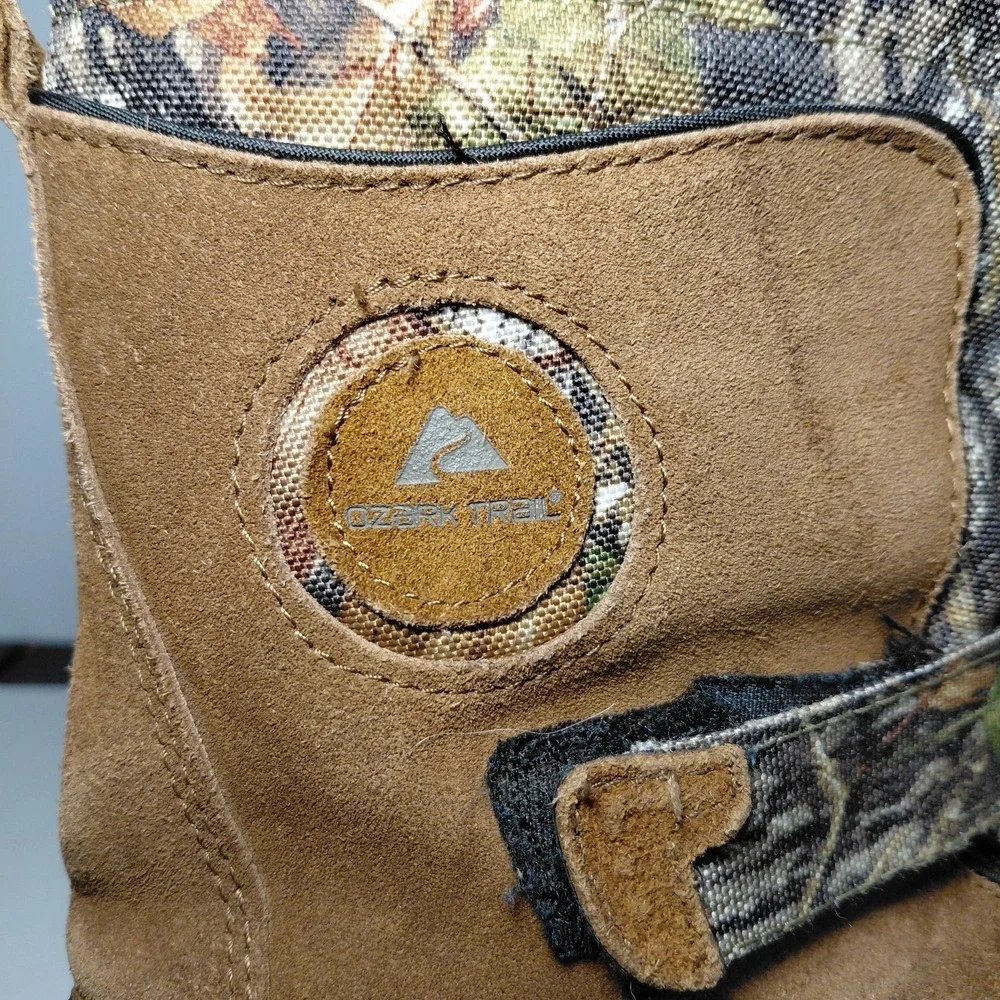 Ozark Trail Youth Size 4 Boots Waterproof Snow Rain Camo Zip Up Strap NO LINER
